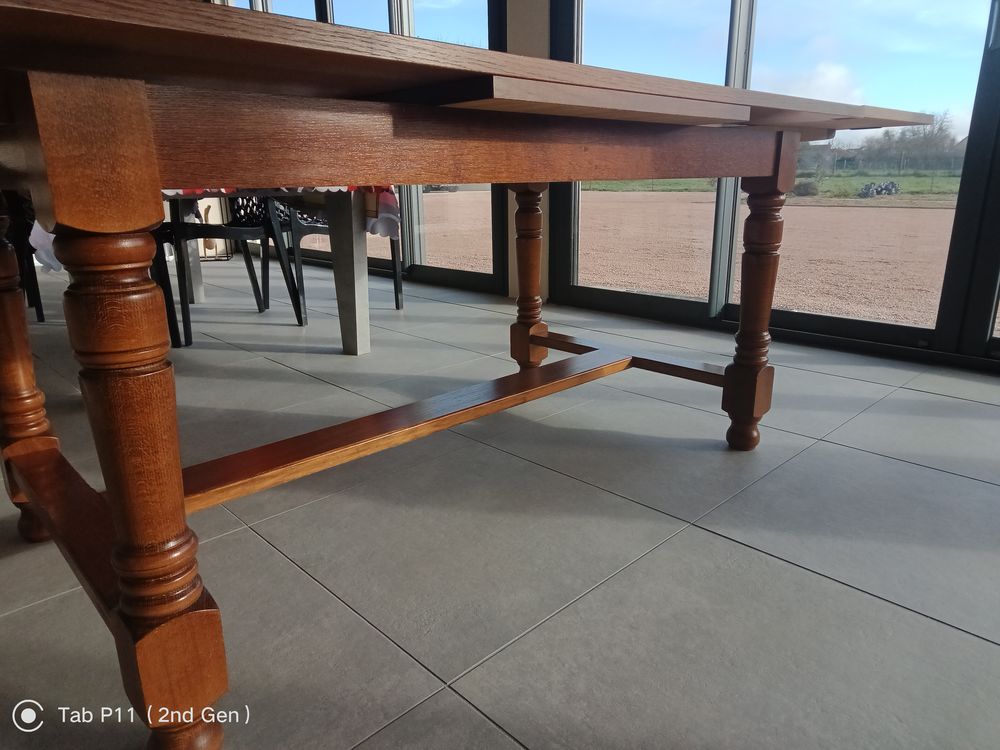 Table Salle &agrave; manger Meubles