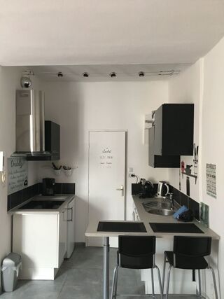  Appartement à vendre 1 pièce 22 m² Toulon