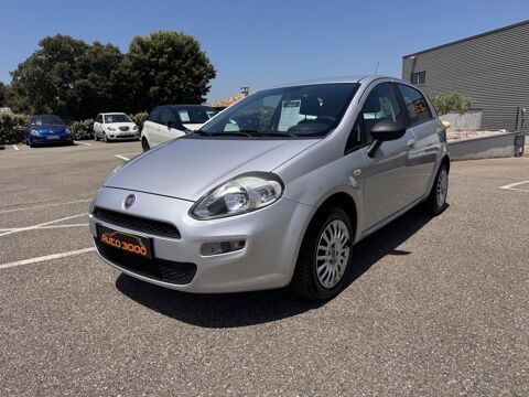Fiat Punto 1.2 8V 69 Easy 2013 occasion Sainte-C&eacute;cile-les-Vignes 84290