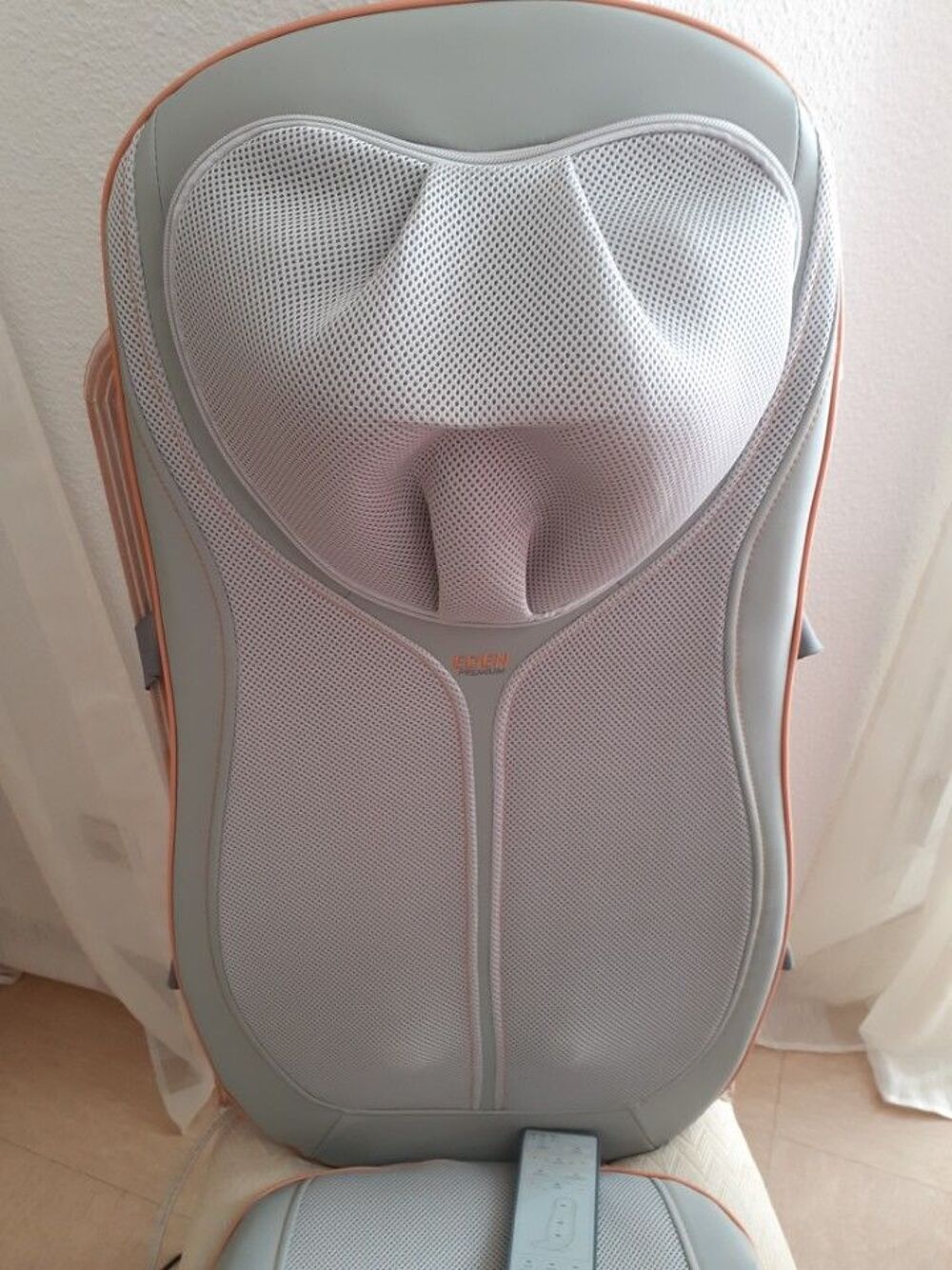 A SAISIR - Si&egrave;ge massant chauffant avec assise vibrante Electroménager