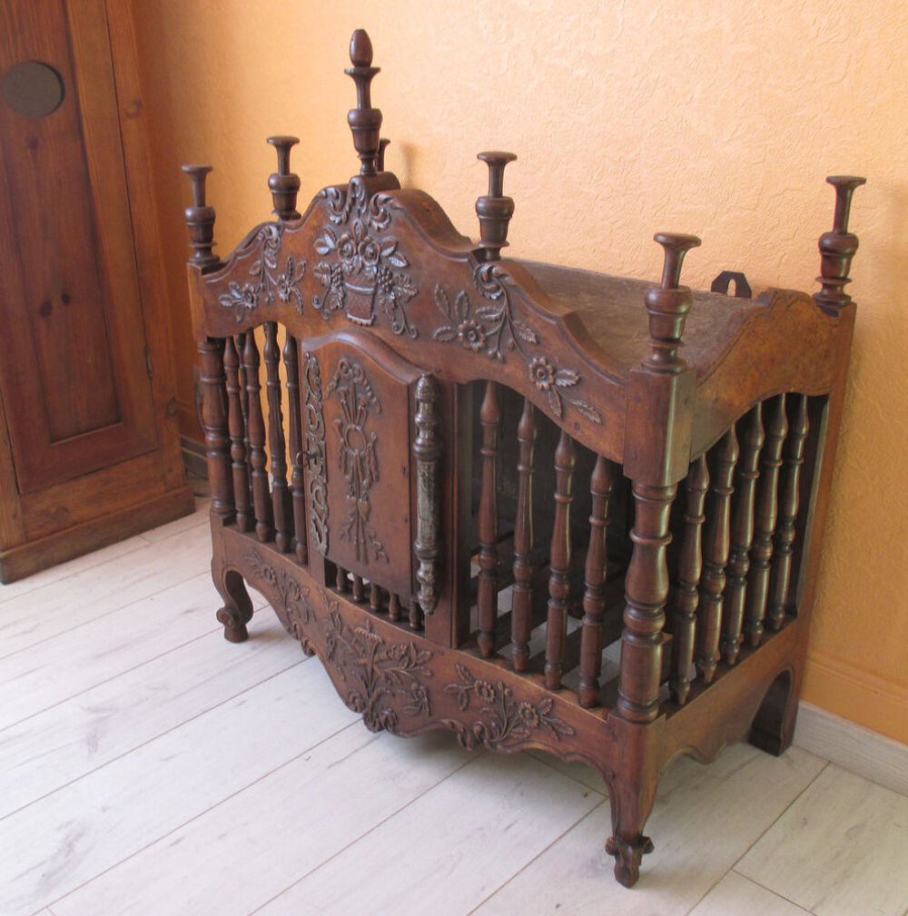 Paneti&egrave;re (d&eacute;but 19&deg; si&egrave;cle) Décoration