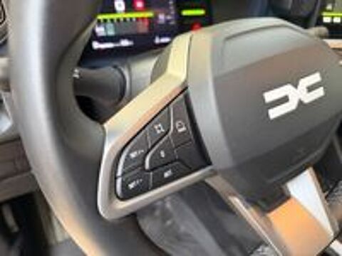 Duster Mild Hybrid 130 Journey 2025 occasion 92140 Clamart