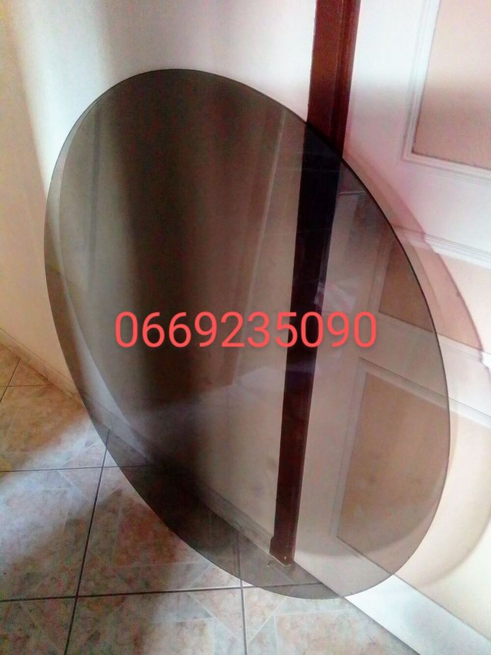 VERRE FUME POUR TABLE RONDE Meubles