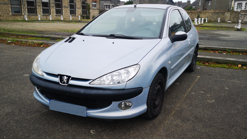 Peugeot 206 2.0 HDi XT Premium