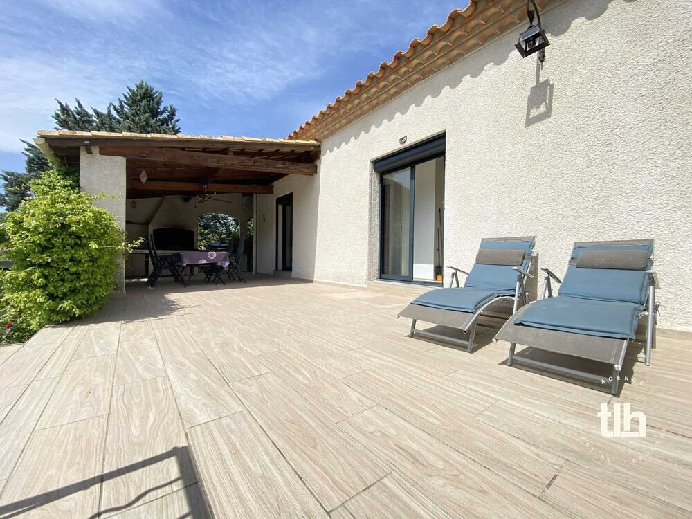 Vente Villa Superbe villa de 160m2 avec piscine 5x10m sur grand terrain Prades-le-lez