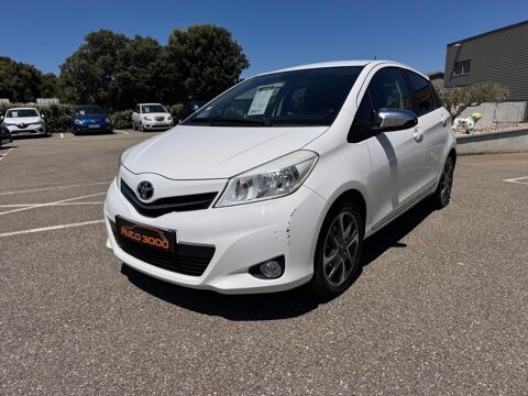 Annonce voiture Toyota Yaris 9490 €