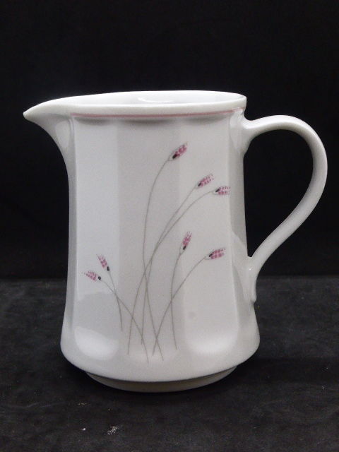 Petit pot � lait motif bl� Kahla GDR 5 Rueil-Malmaison (92)