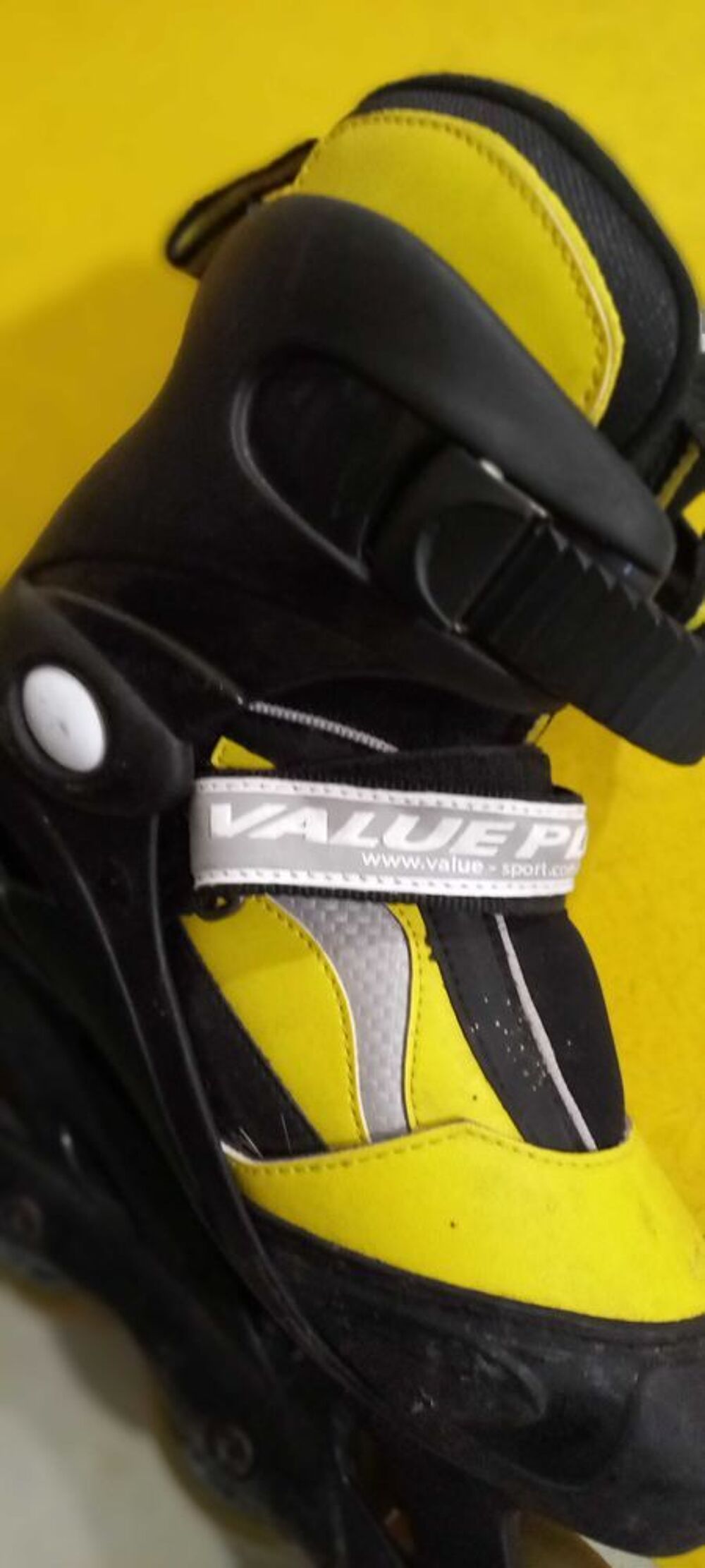 vendre patin roulette pointure 36. tr&egrave;s bonne &eacute;tat Sports