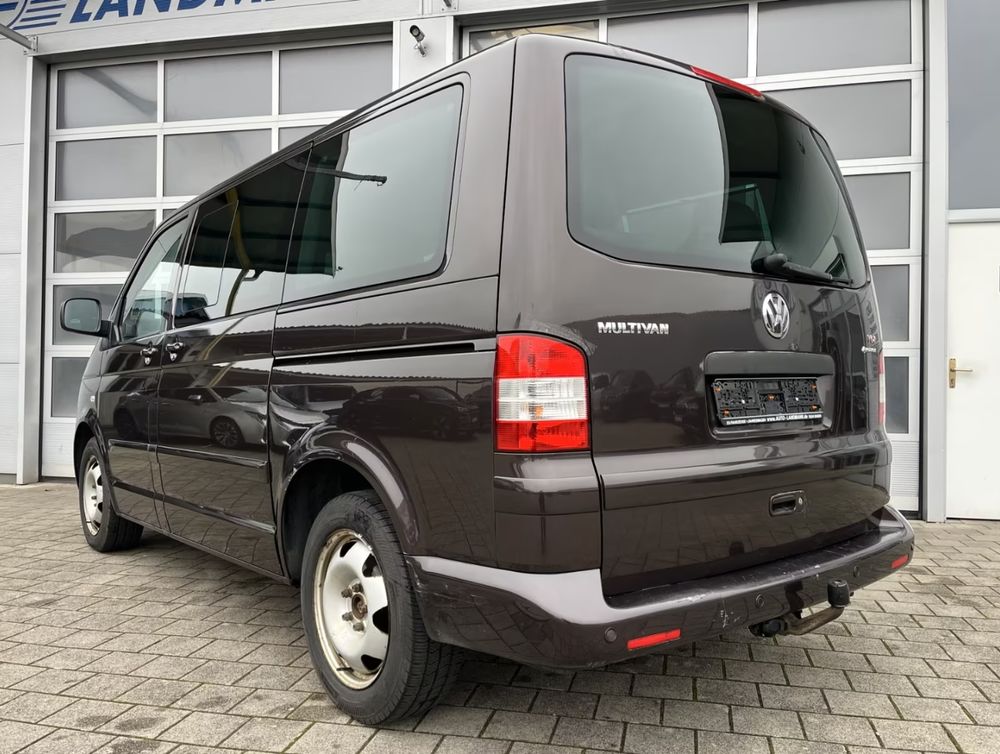 MULTIVAN 2.5 TDI 4M Highline 2008 occasion 74000 Annecy