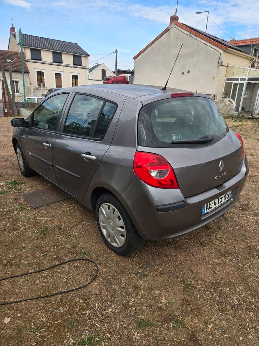 Clio III Clio 1.5 dCi 105 eco2 Dynamique 2008 occasion 03100 Montlu&ccedil;on