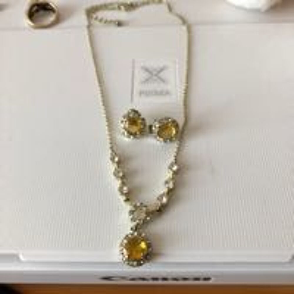 vends Bijoux et montres