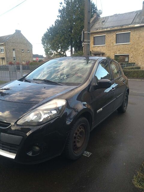 Renault Clio III 1.2 16V 75 eco2 Ovalie 2012 occasion Sedan 08200