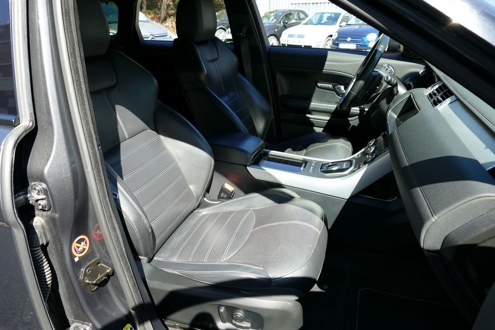 Range Rover Evoque Mark IV TD4 180 BVA HSE Dynamic 2016 occasion 13600 La Ciotat