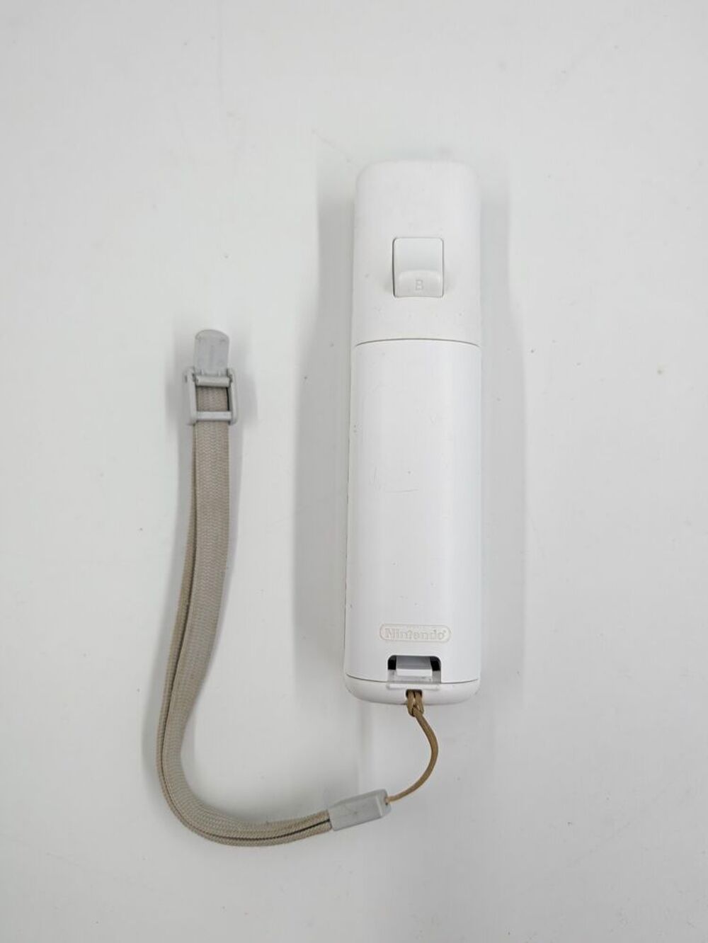 Console Nintendo Wii blanche avec c&acirc;bles, manette et capteur Consoles et jeux vidéos