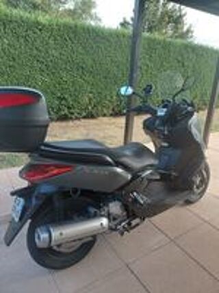 YAMAHA 2012 occasion 17150 Mirambeau