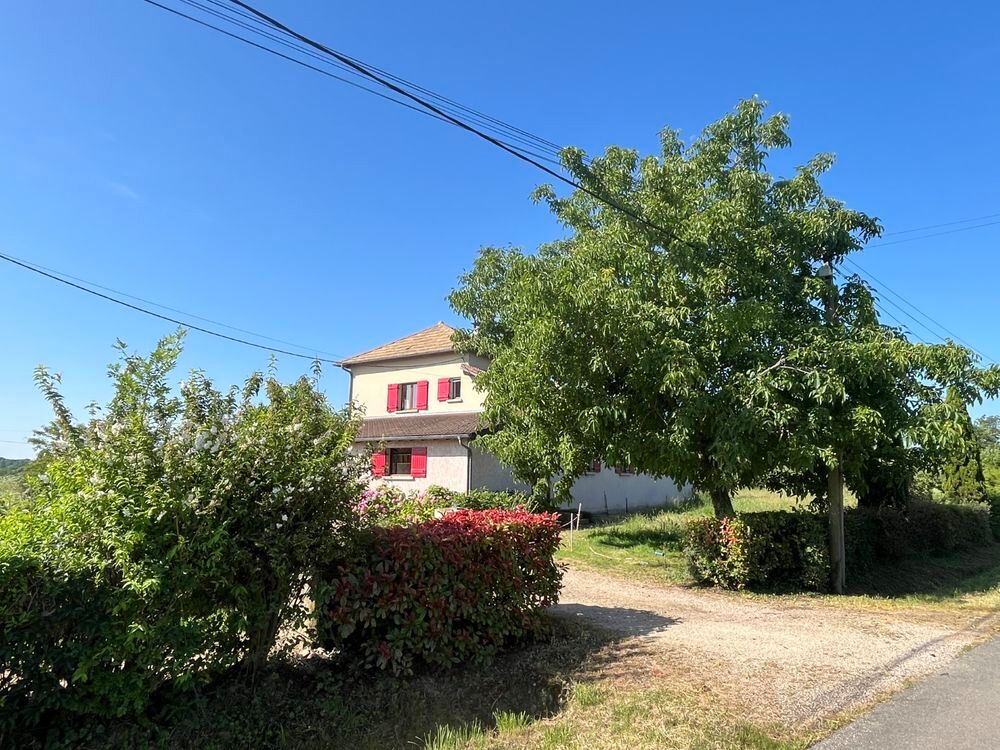 Vente Maison Vaste maison avec vue dégagée, grand jardin et dépendances Boyer