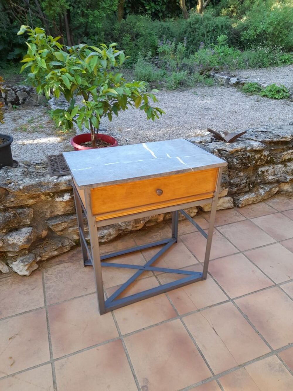 1 console marbre gris et acier Meubles