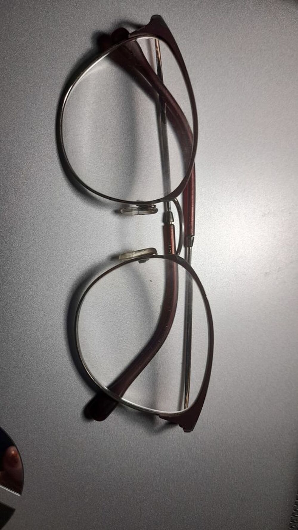 Lunette avec etui Bijoux et montres