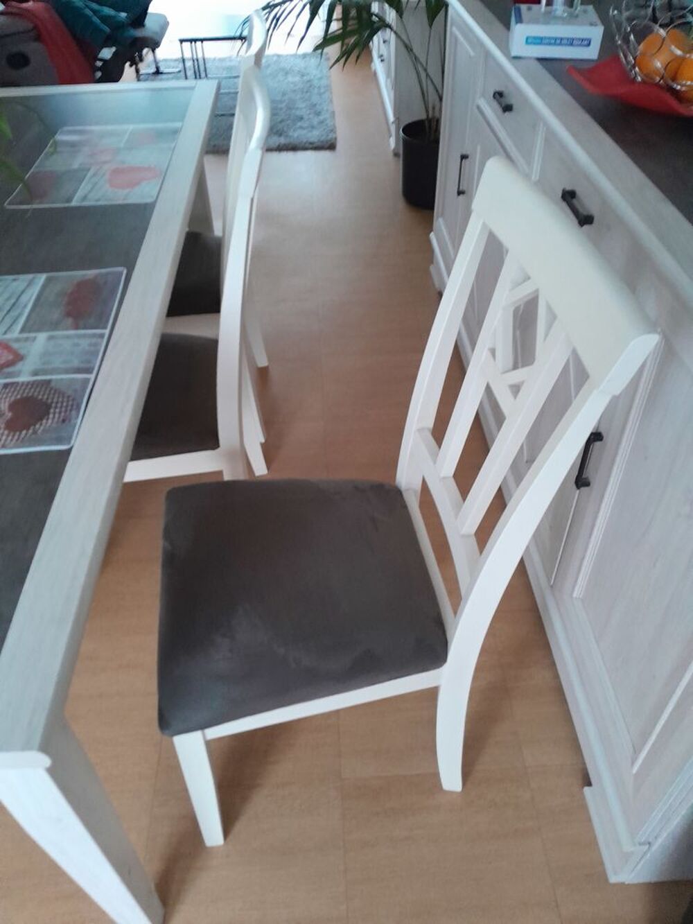 Table et chaises Meubles