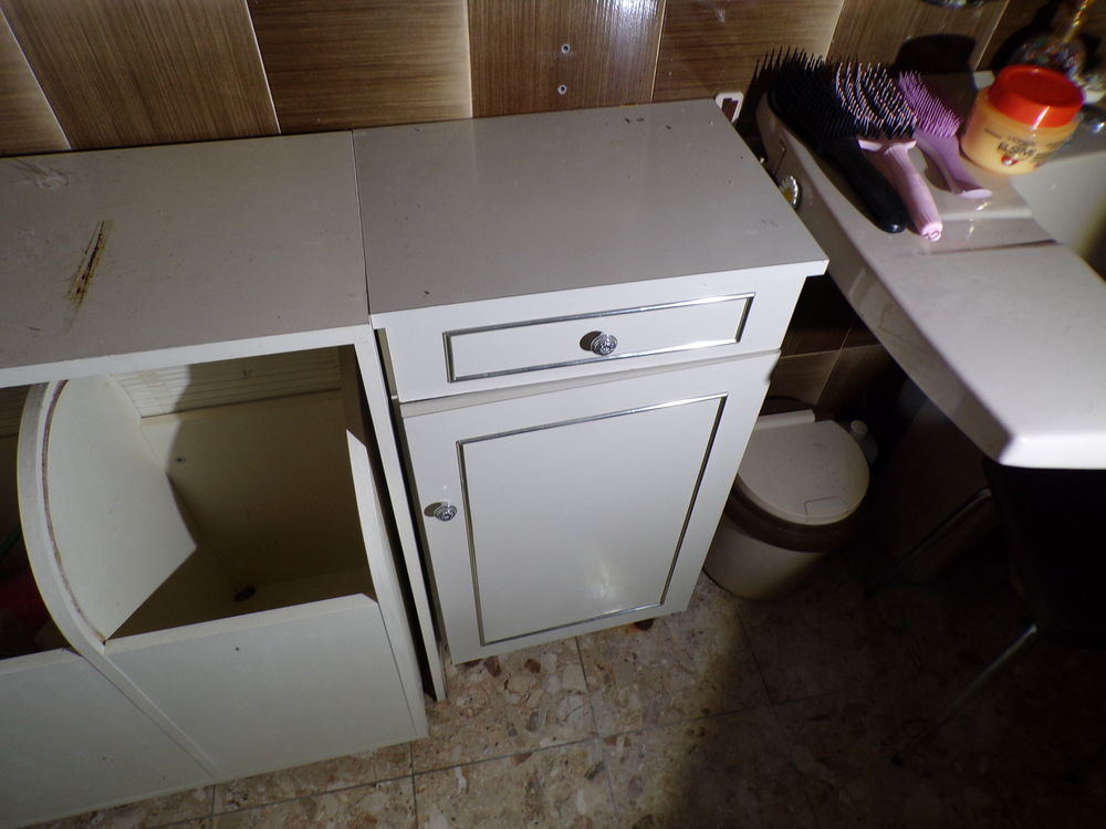 3 Meubles salle de bain Meubles