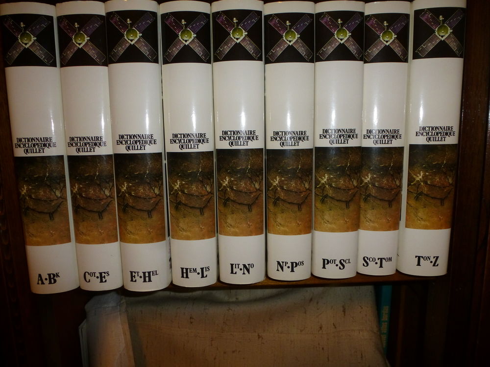 DICTIONNAIRES ENCYCLOPEDIQUES Livres et BD