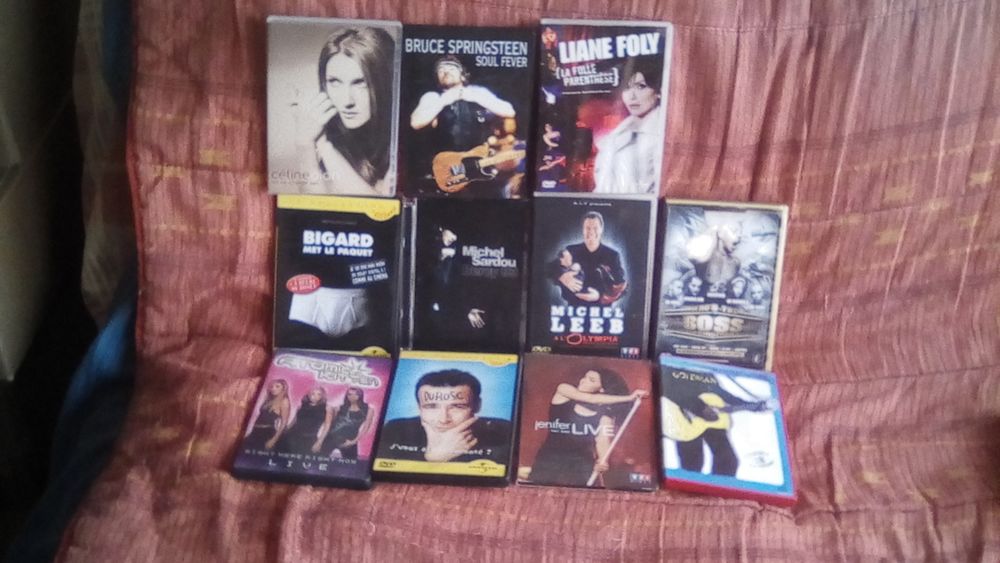 11 dvds vari&eacute;s ,chanteurs DVD et blu-ray