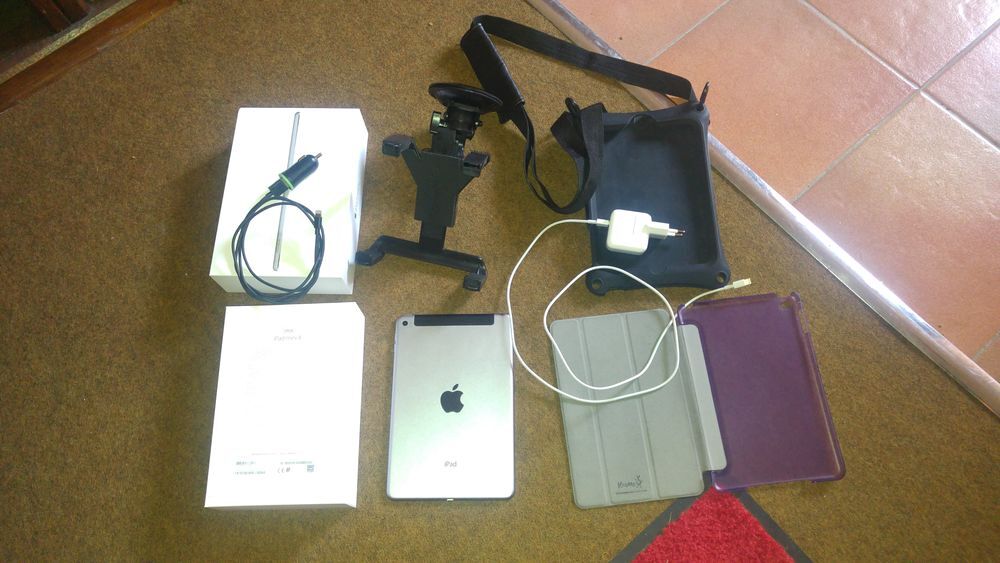 ipad mini 4 4G 128 gigas gris sid&eacute;ral Matériel informatique
