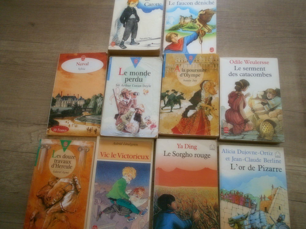 Collection livre de poche jeunesse Livres et BD