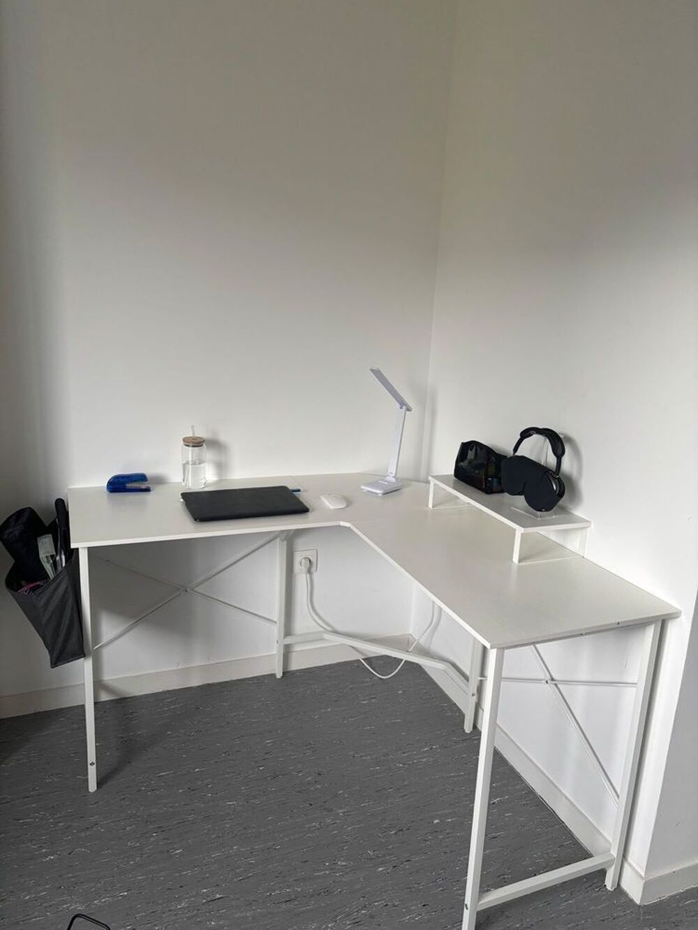 Bureau d'angle Meubles