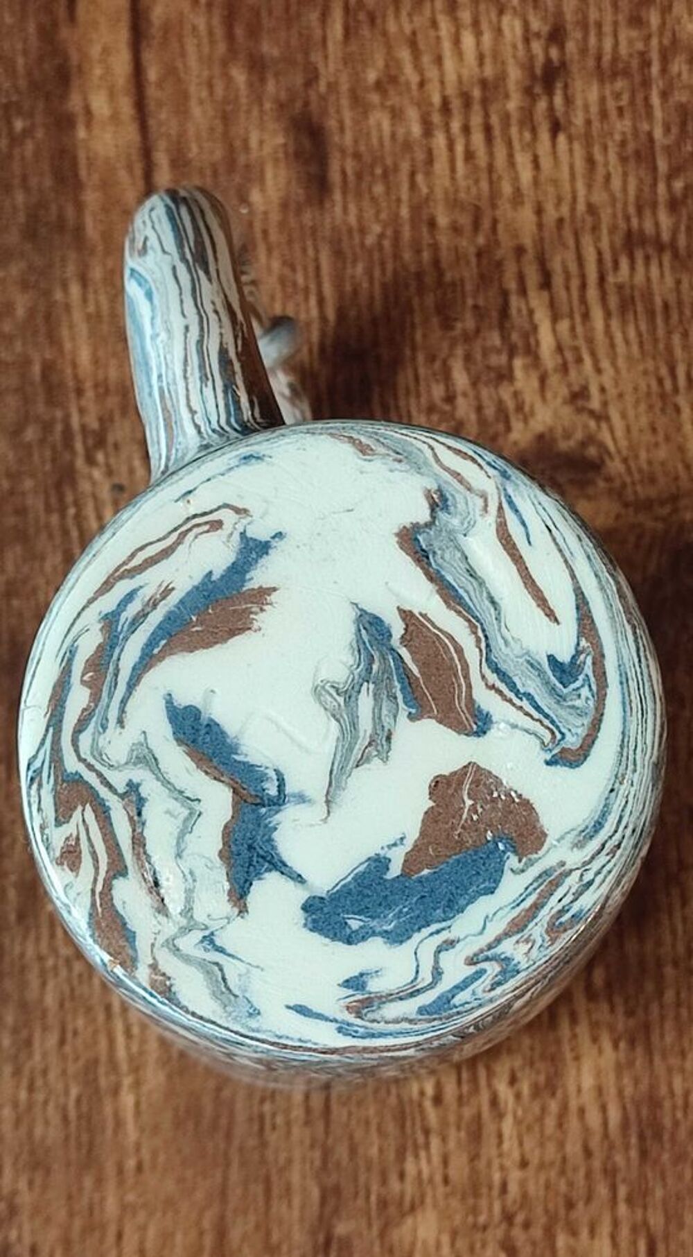 Mug en c&eacute;ramique artisanale sign&eacute; d&eacute;cor marbr&eacute;, pi&egrave;ce unique 