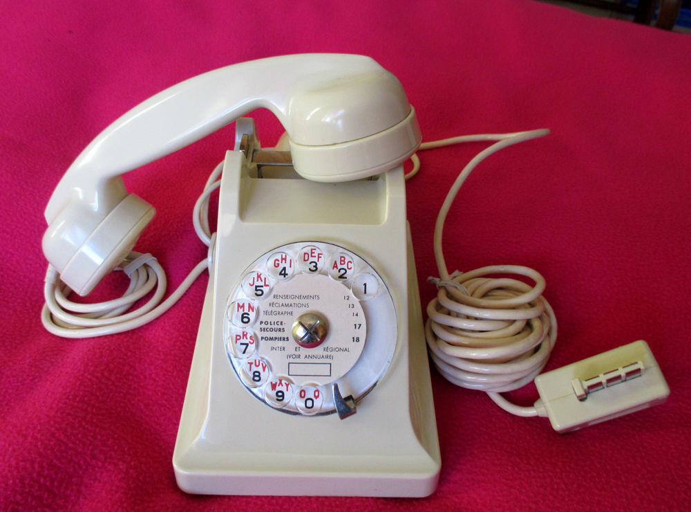 T&eacute;l&eacute;phone U43 blanc/ivoire (Troc possible) 
