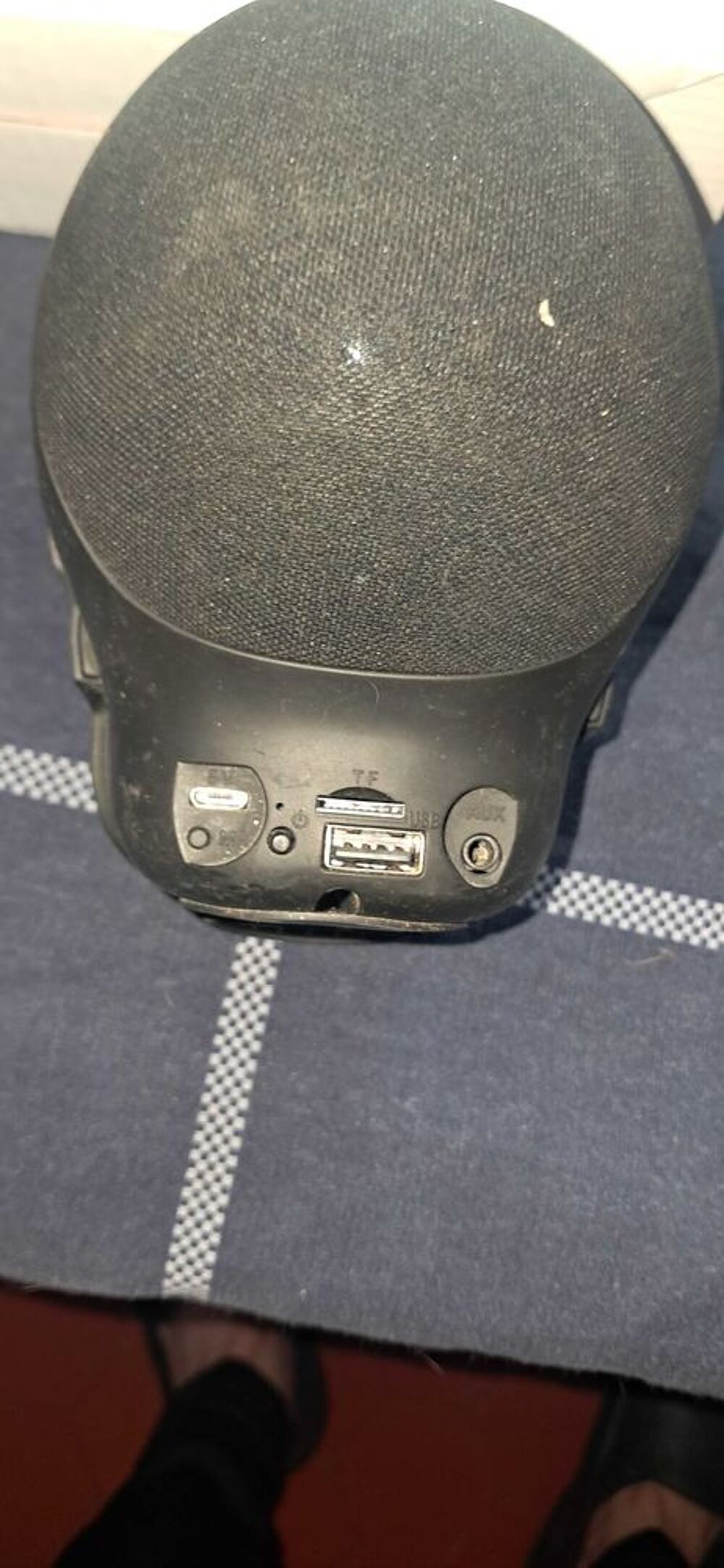 enceinte blutooth t&ecirc;te de mort Audio et hifi