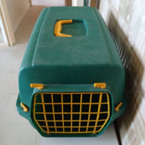 Valise de transport pour chats ou autres + accessoires 8 Fargniers (02)