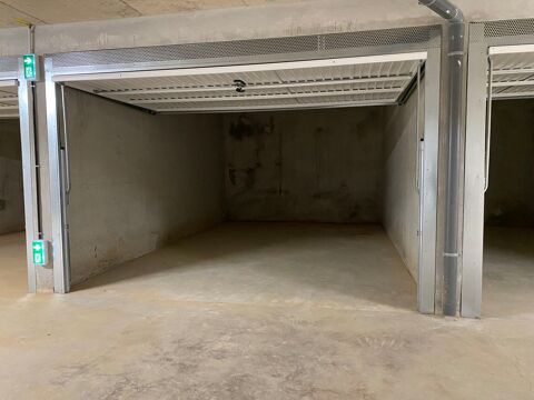  Parking / Garage � louer 18 m�