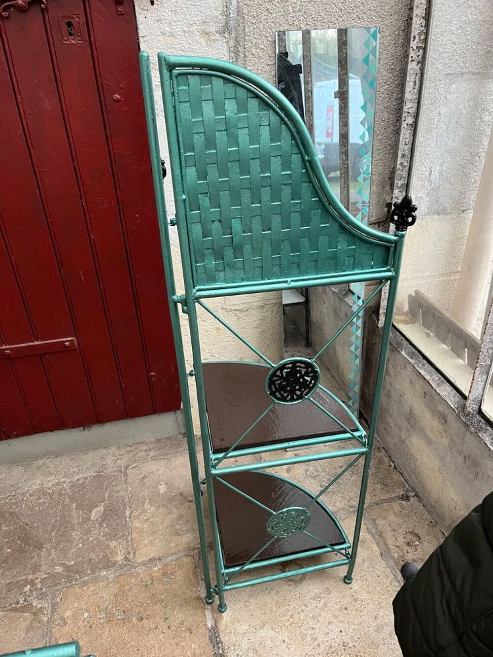 &Eacute;tag&egrave;re de jardin Jardin