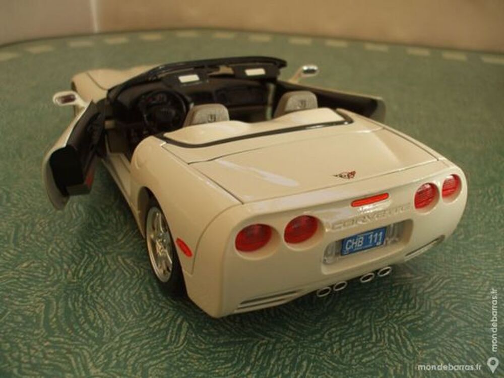 CHEVROLET CORVETTE 1998. COD:3376. Jeux / jouets
