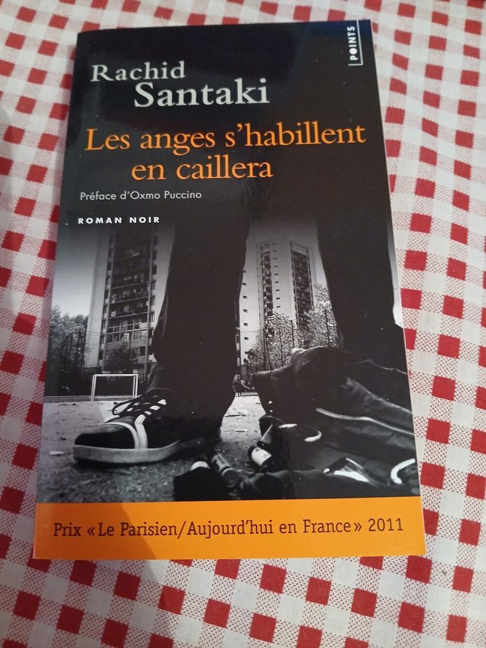 LIVRE LES ANGES S'HABILLENT EN CAILLERA
LES EDITIONS POINTS
Livres et BD