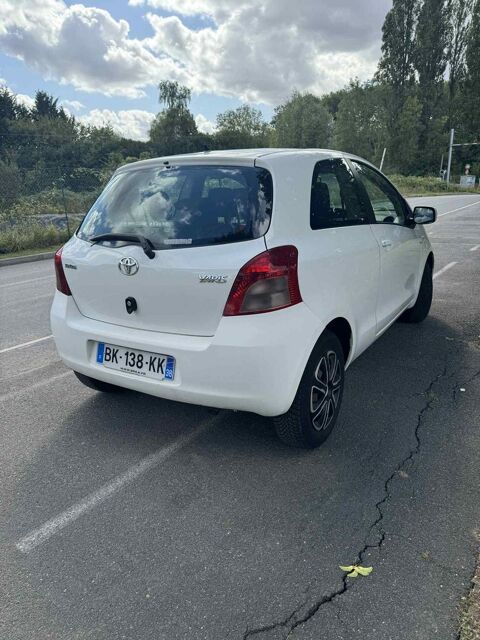Toyota yaris 1.4 - 90 D-4D