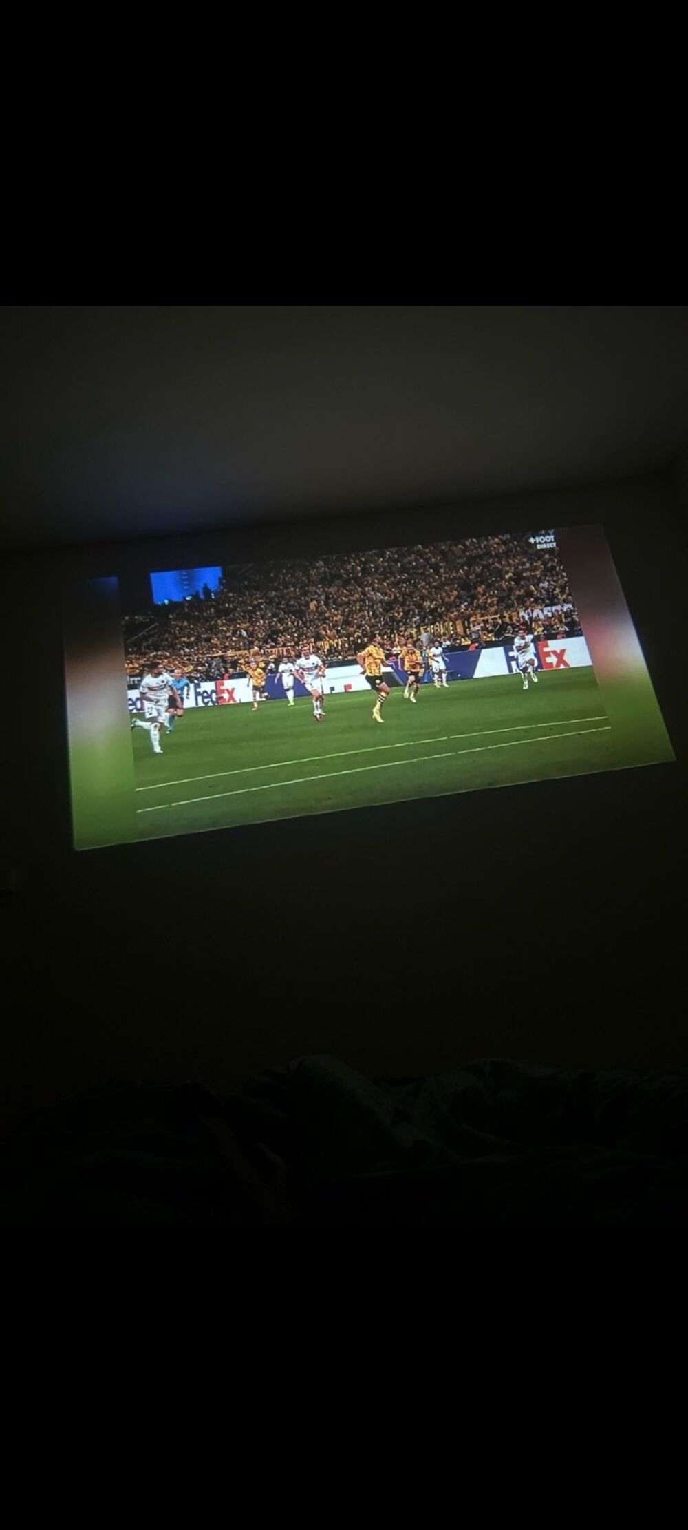 Projecteur 4K Neuf : Votre Cin&eacute;ma Priv&eacute; &agrave; Domicile Photos/Video/TV