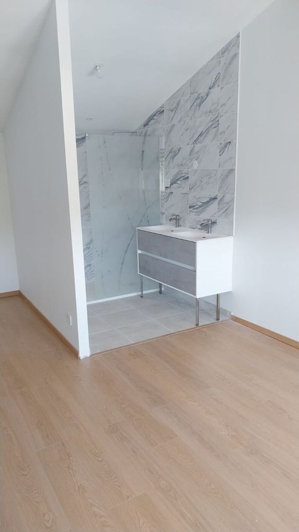 Location Maison A Cavignac  MAISON T4 110 m2 disponible 01 août Cavignac