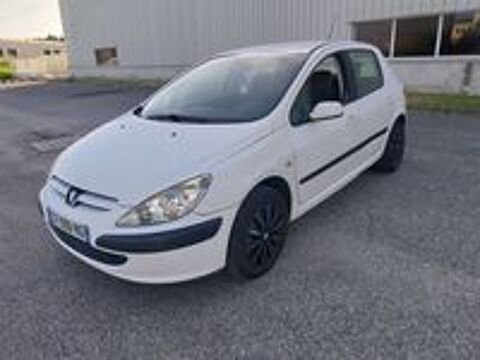 307 1.6i 16V XR Pr&eacute;sence occasion 38300 Bourgoin-Jallieu