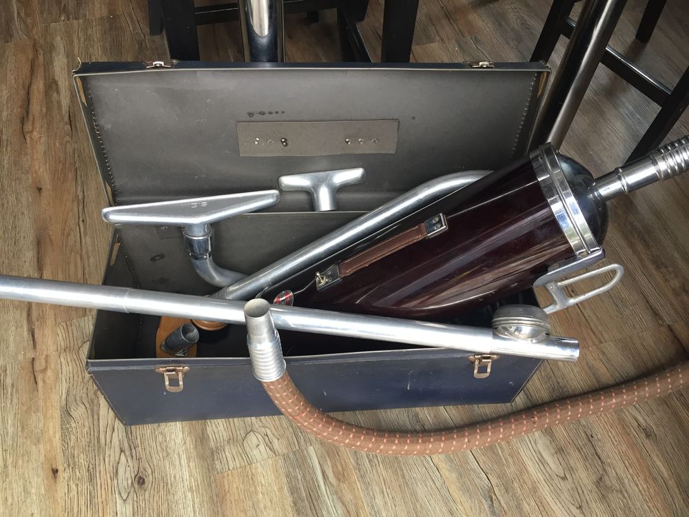Aspirateur ATOM S.E.V Electroménager