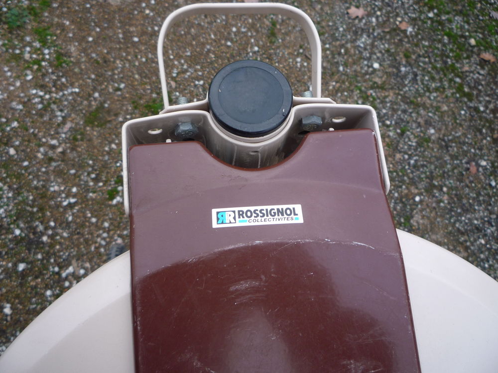Support pour sac-poubelle Rossignol Bricolage