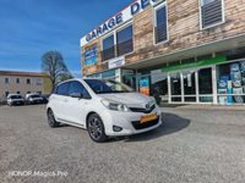 Yaris 100 VVT-i Lounge 2013 occasion 05300 Laragne-Mont&eacute;glin