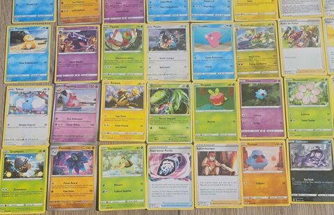 lot de 50 cartes pok�mon Grigny (69)