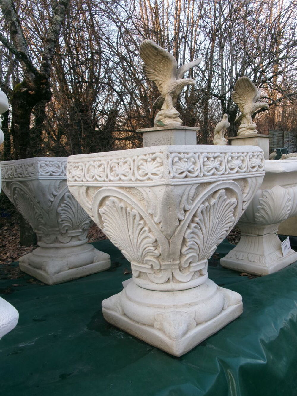 Pot, Vasque en pierre reconstitu&eacute;e Jardin