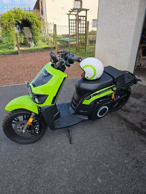 Scooter SILENCE 2023 occasion Donchery 08350