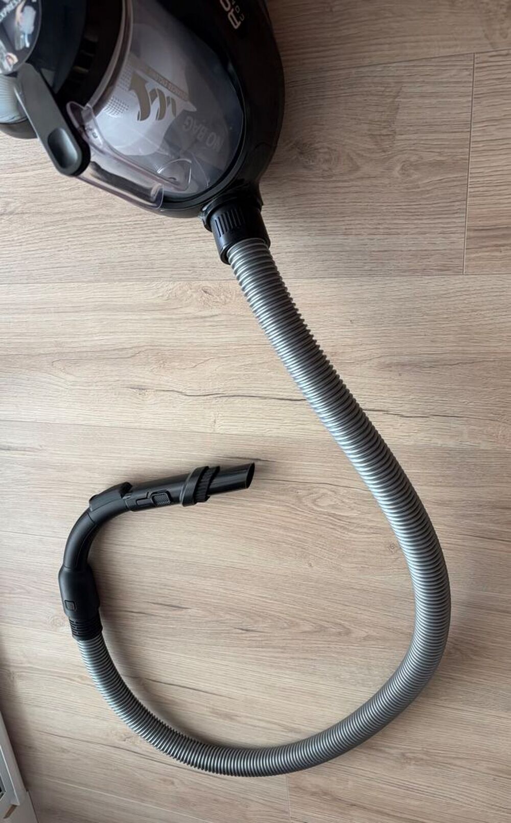 Aspirateur sans sac Rowenta Compact Power Cyclonic Electroménager