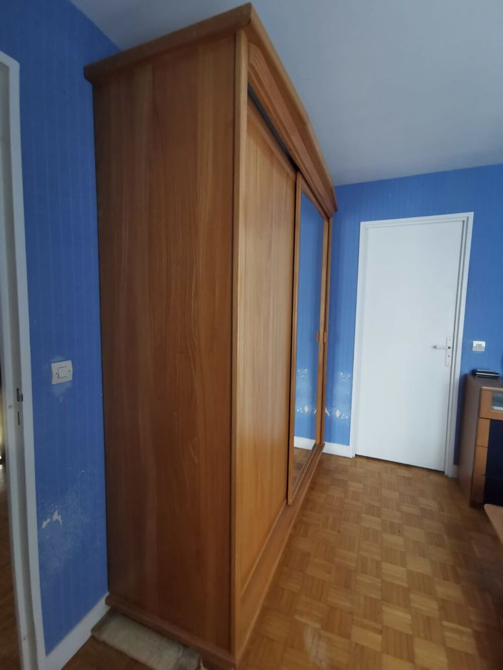 ARMOIRE DE CHAMBRE Meubles