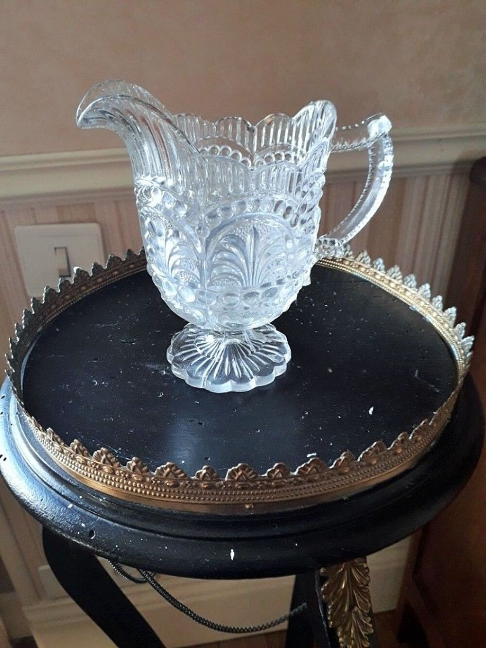 Vase en verre travaill&eacute; 1900 Dcoration